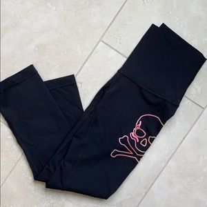 Soulcycle lululemon leggings skull rainbow